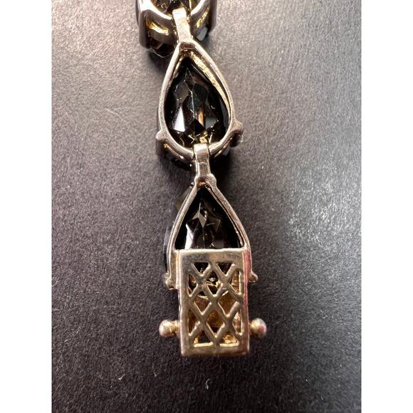 Black spinel Estate sterling silver tennis bracelet 7.5 inches - Picture 10 of 16